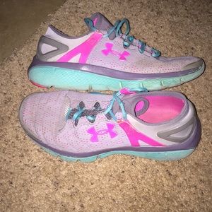 Girls under armor shoes
